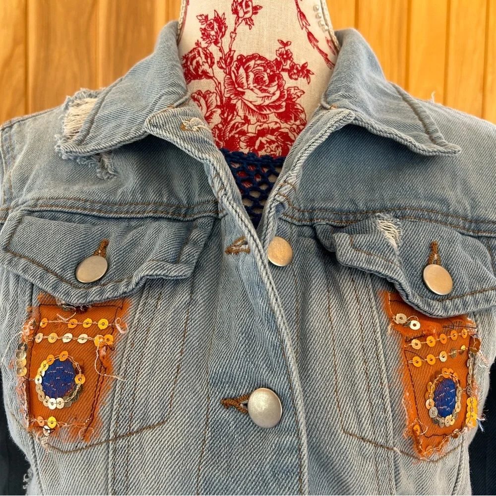 Grateful Dead Hand Embellished Distressed Denim Jacket; Grateful Dead - Picture 9 of 11